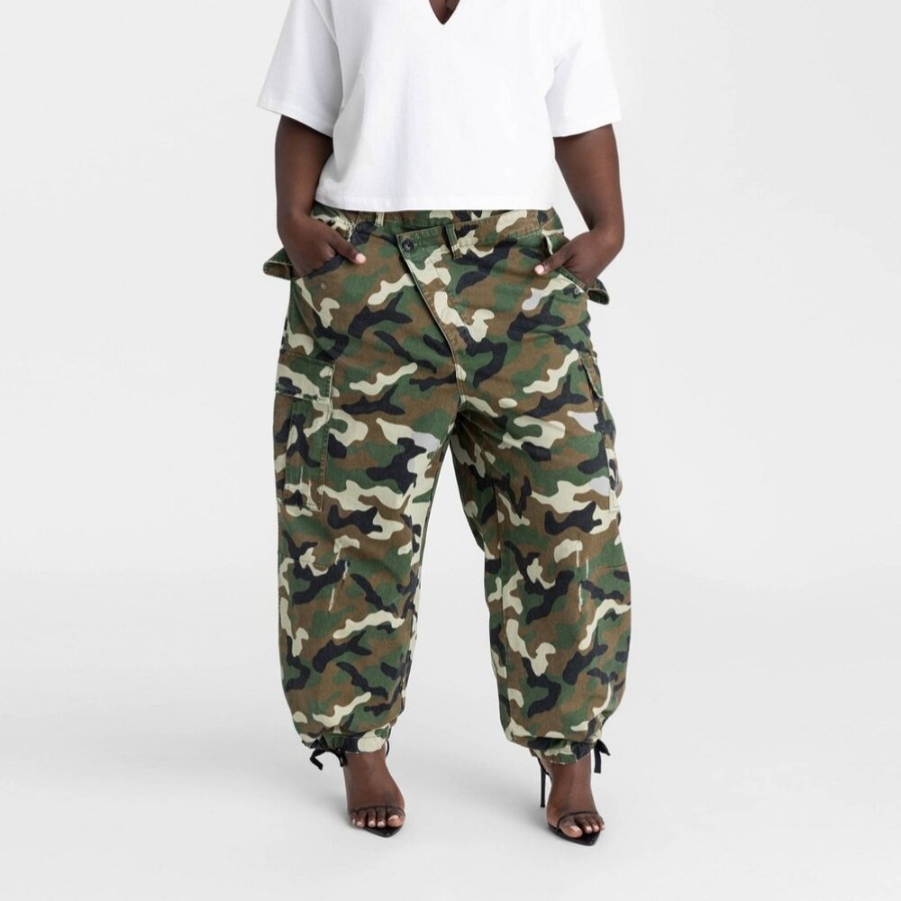 KBB by KAHLANA Women's Mid-Rise Straight Leg 'The Cargo Jogger' - 1X